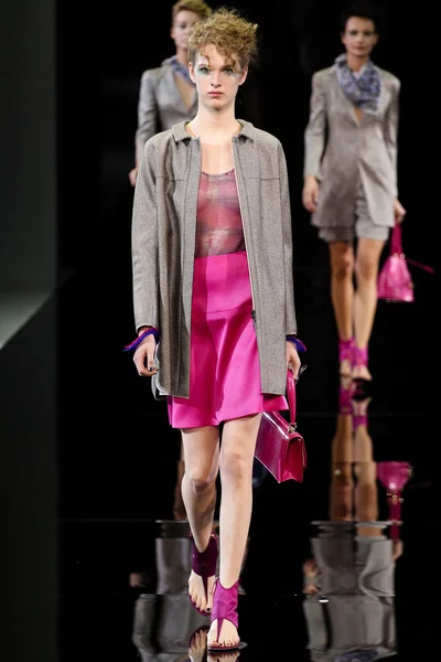 Look 7